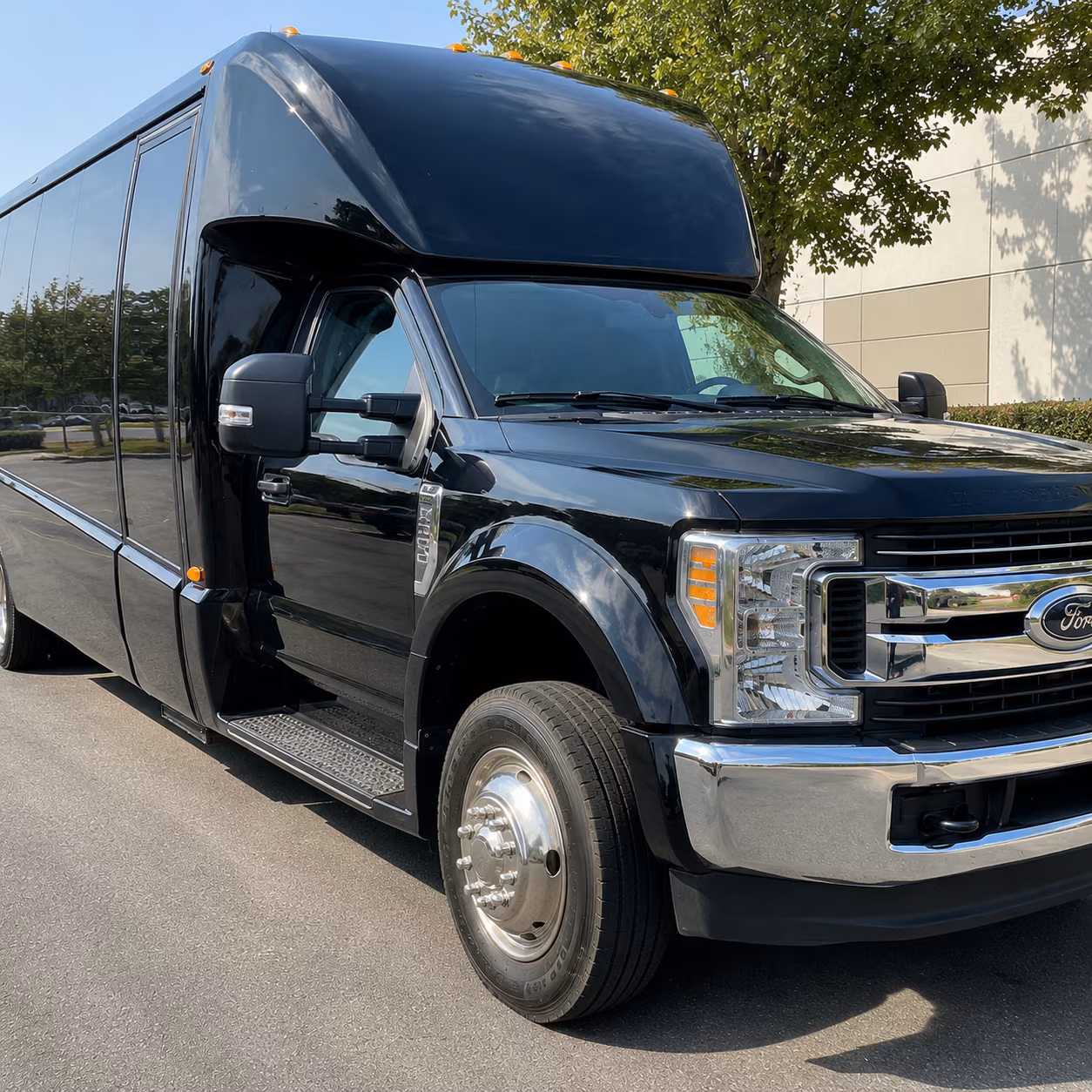 minibuses and motorcoaches for history field trips to lexington concord and plymouth